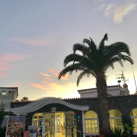 Parque Nogal (adults Only)
